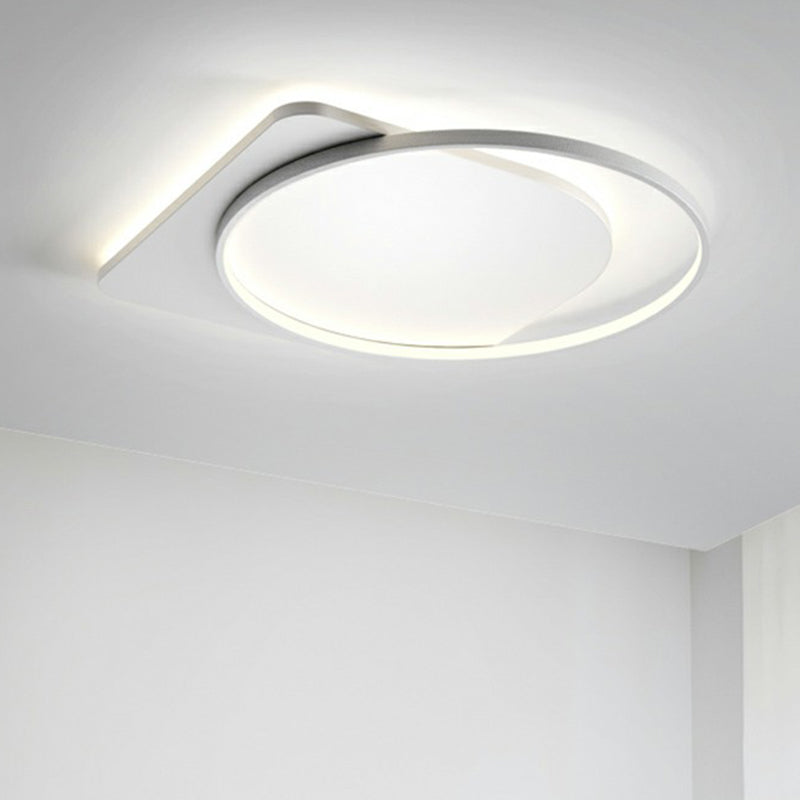 Acrylic Loop Shaped Ceiling Mount Lamp Simplicity LED Flush-Mount Light Fixture for Aisle