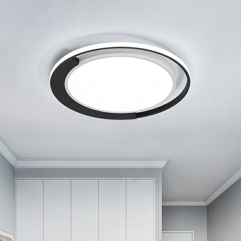 Nordic Circle LED Flush Mount Fixture Metal Corridor Ceiling Mount Light with Acrylic Diffuser