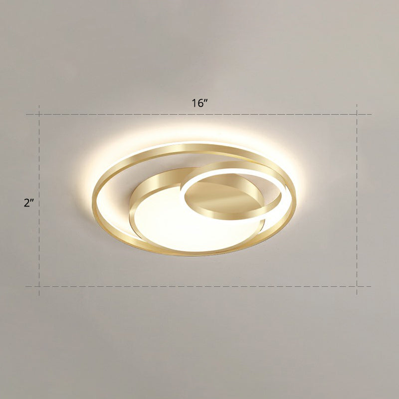 Round Metal LED Flush Mount Light Minimalist Gold Finish Ceiling Lighting for Bedroom