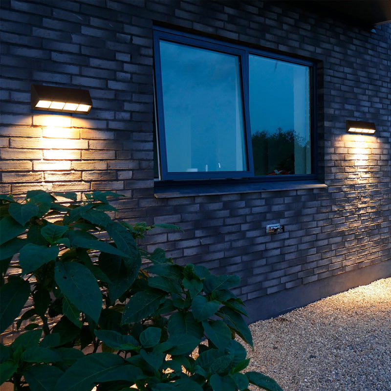 Mat zwart driehoekige prisma led sconce verlichting moderne stijl metalen wandlicht voor buiten