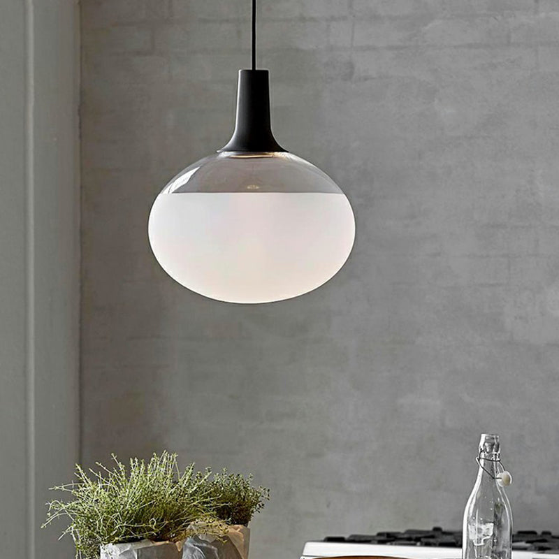 Elliptisch glas gesuspendeerd verlichtingsarmatuur moderne eenmalige zwarthangende lamp voor restaurant