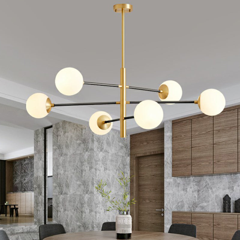 Brass Tierd sospeso a sospensione Light Postmodern Metal lampadario in metallo con sfera di vetro lattiginoso