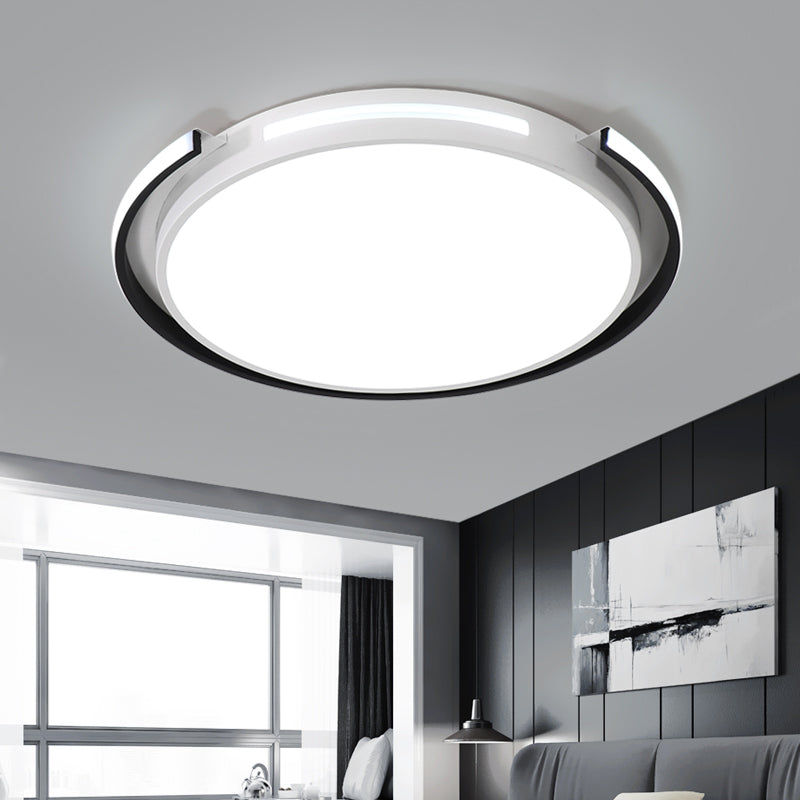 Minimalism LED Flush Mounted Lamp Black and White Round Ceiling Light with Acrylic Shade