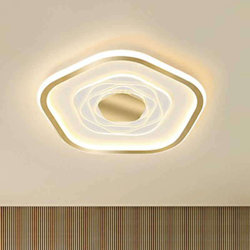 Pentagonale LED Flush Plafoniera Minimalismo Metallo Camera da letto Flush Mount Illuminazione