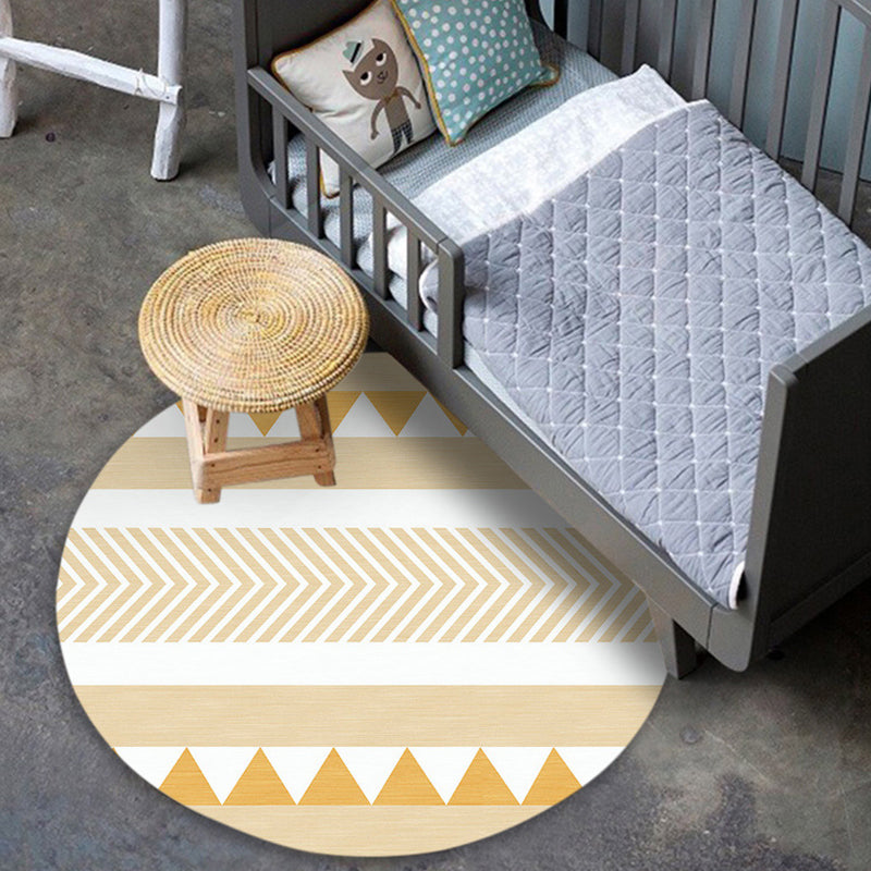 Komfort-Dekorationsteppich, mehrfarbiger geometrischer Druckbereich, Polyester, rutschfeste Unterseite, haustierfreundlicher Innenteppich