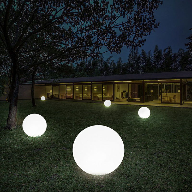 Rechargeable Globe LED Landscape Light Decorative Plastic Outdoor Ground Light in White