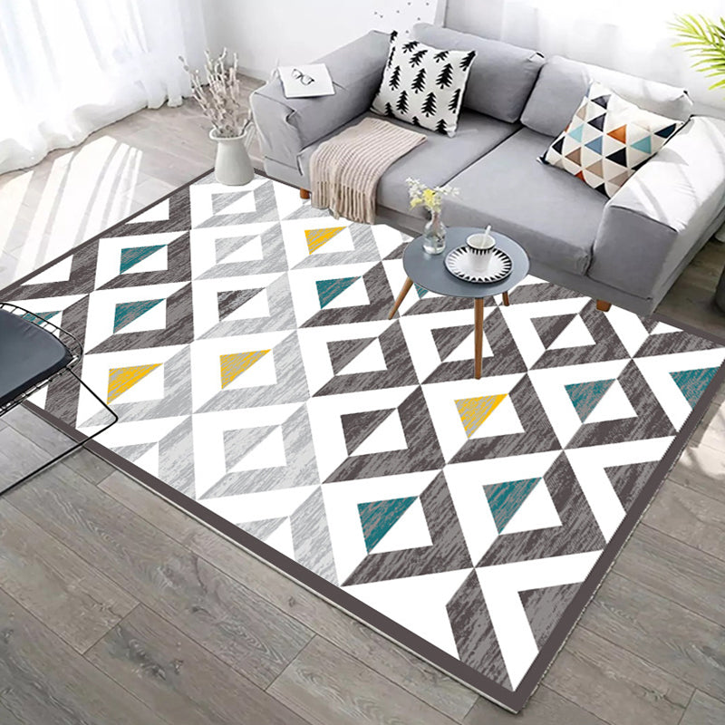 Relaxing Geometric Rug Multi-Colored Polyster Area Carpet Non-Slip Backing Stain-Resistant Indoor Rug for Parlor