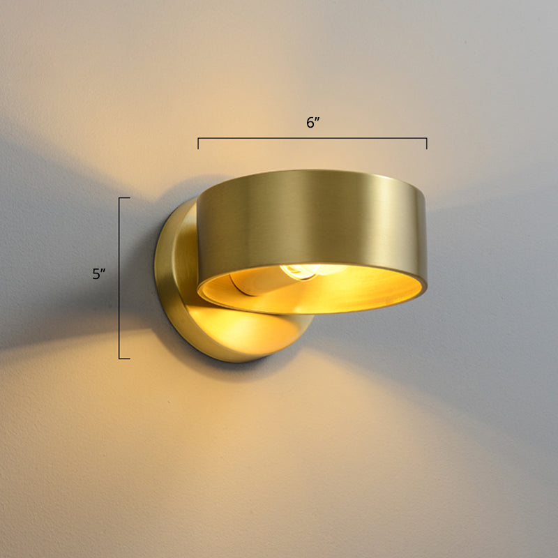 Metal Circle Wall Lamp Fixture Minimalist 1 Head Brass Sconce Lighting for Bedroom