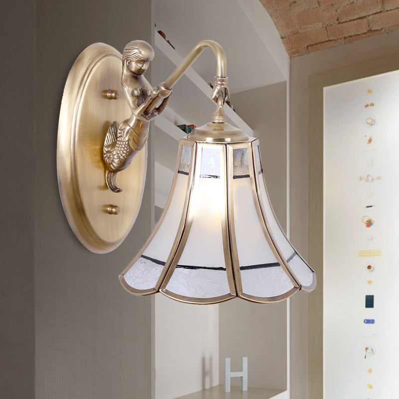 Trumpet Sconce Sconce tradizionale metallo 1 illuminazione montata a parete con sirena