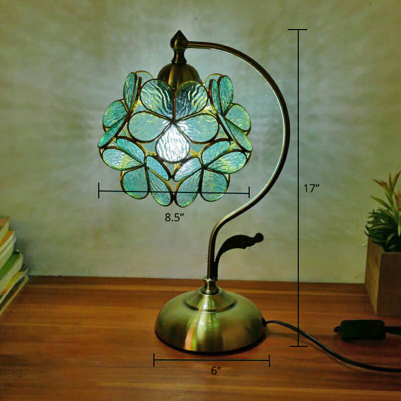 Lampada da tavolo a coccole Tiffany 1 comodino in metallo con tonalità in vetro tagliato a mano
