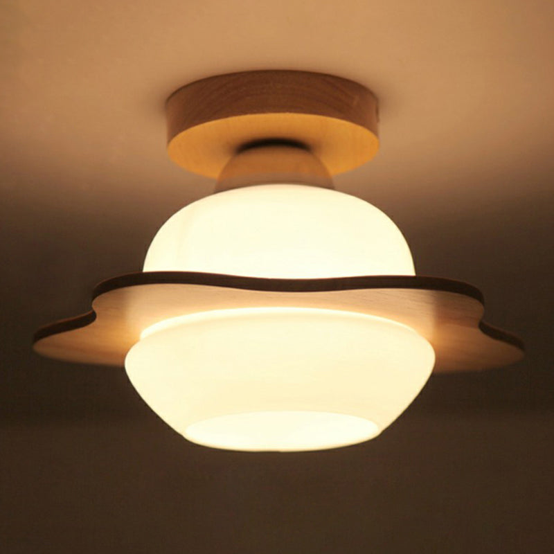 Blumenkorridor halb Flush Mount Leuchte Creme Glas 1-Licht nordische Deckenbehandlung in Holz