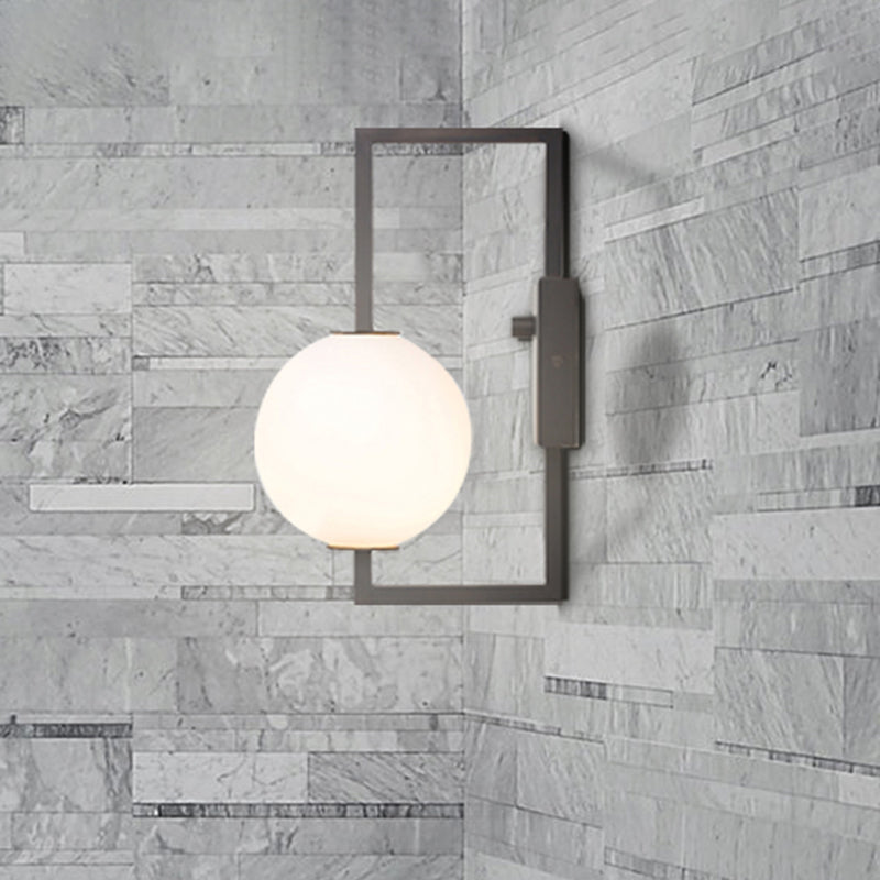 Marco rectangular negro aplique moderno estilo 1 bulbo iluminación de pared de metal con tono de orbe de vidrio blanco