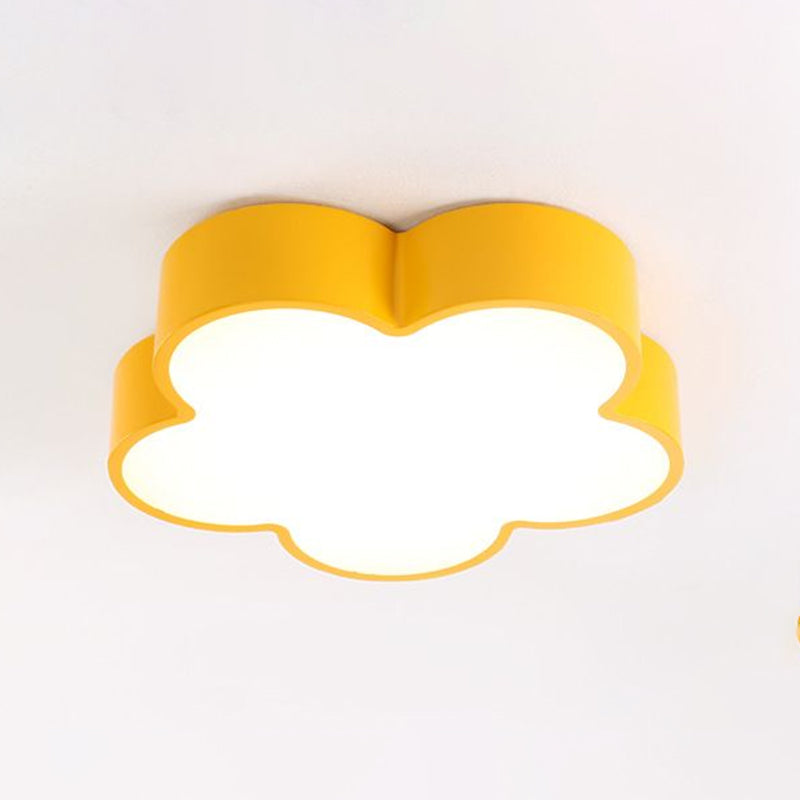 Blumenförmige LED-Deckenleuchte im Kinderstil mit Acrylschirm für Schlafzimmer