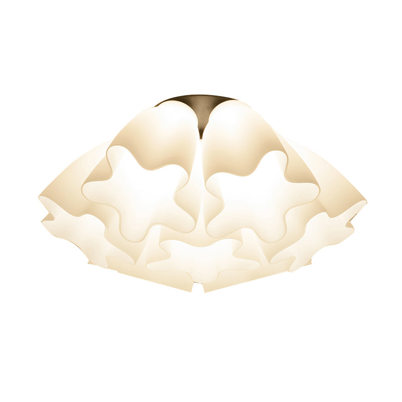 Florale Foyer-Einbauleuchte im Landhausstil, weiße Glas-Einbau-Deckenleuchte