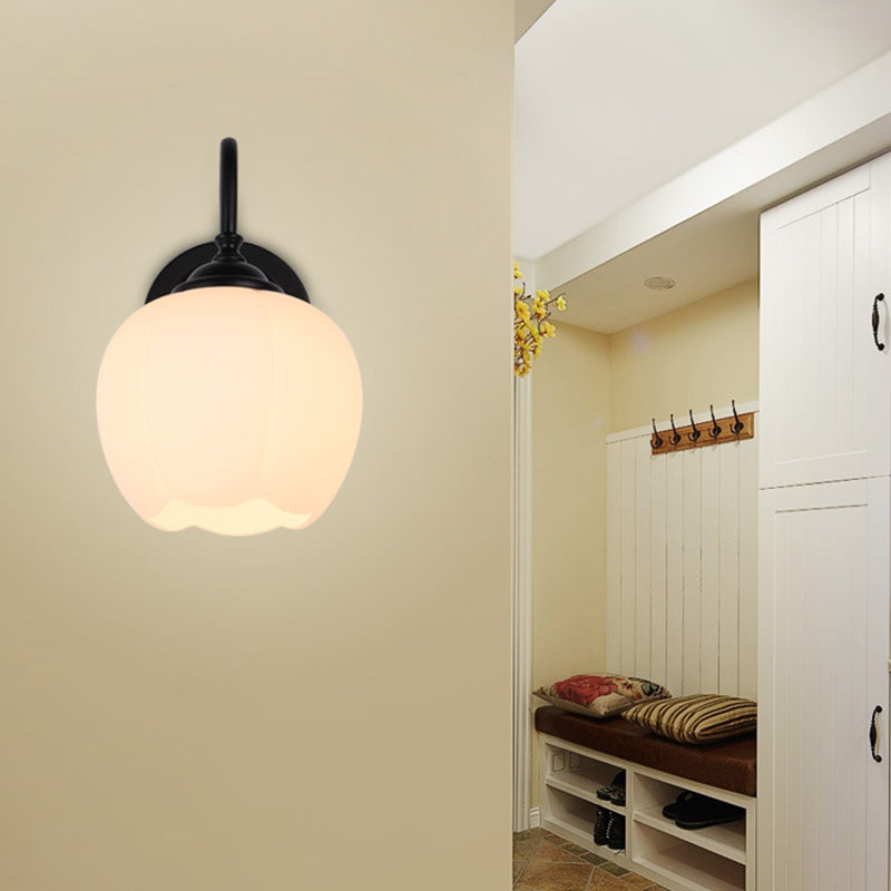 1-Licht-Blütenknospen Wandleuchte Lampe Land weiße Glaswandbeleuchtung mit Schwanenhalsarm