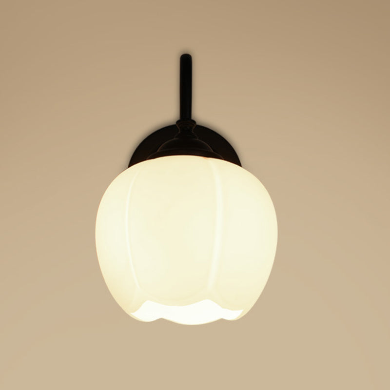 1-Licht-Blütenknospen Wandleuchte Lampe Land weiße Glaswandbeleuchtung mit Schwanenhalsarm