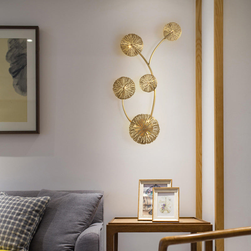 Geëtst lotus bladvormige trappen stenstapel lamp metaal art deco wandmontage lamp in messing
