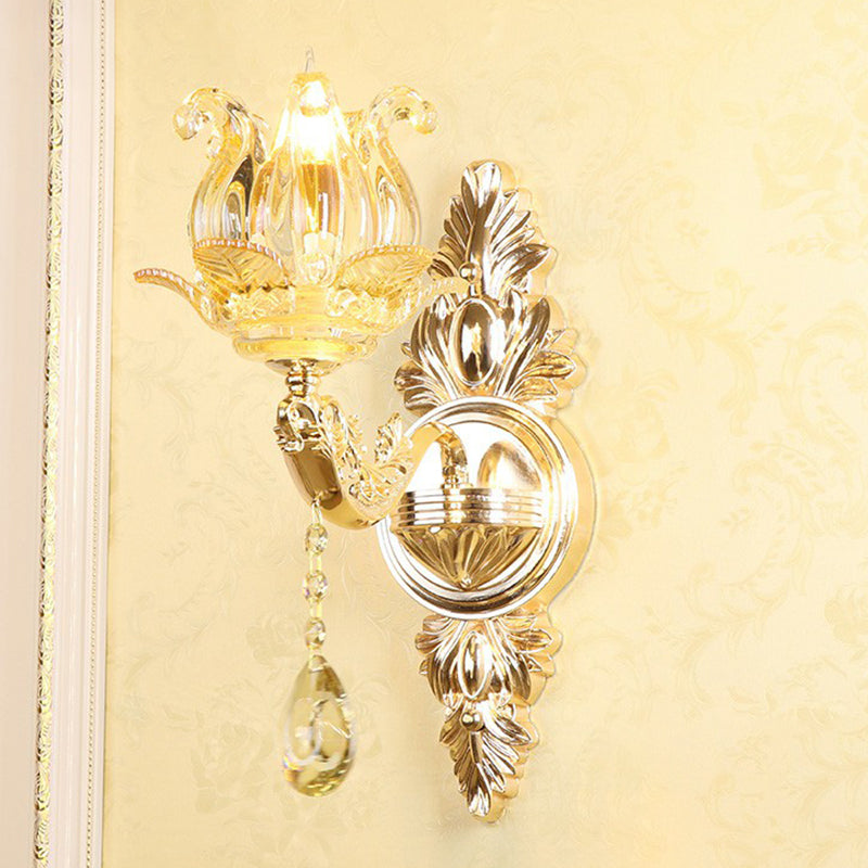Faux Candle Shading Lighting Accesorio de lámpara de pared de metal tradicional con sombra y caída de cristal
