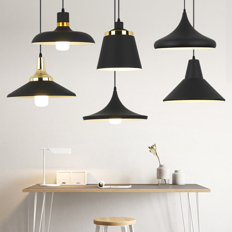 Nordic Style Shaded Pendant Light 1-Light Metallic Suspension Light Fixture in Black