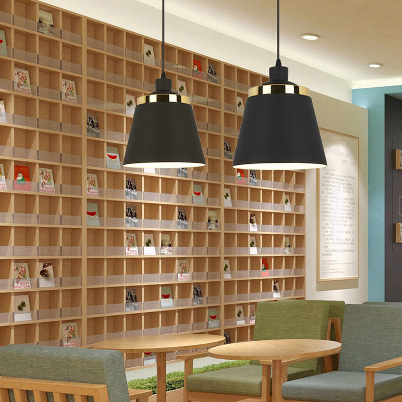 Nordic Style Shaded Pendant Light 1-Light Metallic Suspension Light Fixture in Black