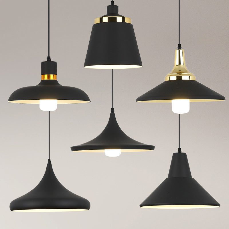 Nordic Style Shaded Pendant Light 1-Light Metallic Suspension Light Fixture in Black