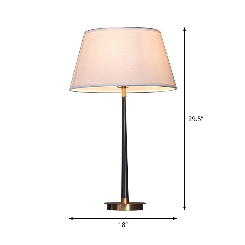 Lampe nocturne de frustum conique simplicité tissu simple table noire de table noire pour chambre à coucher