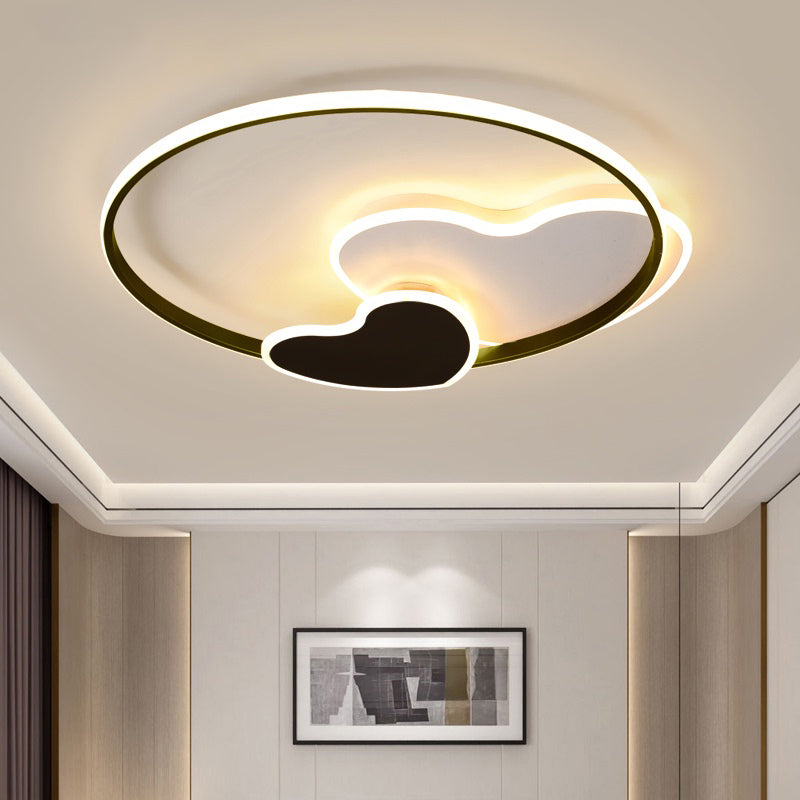 Schwarzes und Weißes Herz Flushmount Einfachheit LED Acryl Deckenleuchte mit Metallring