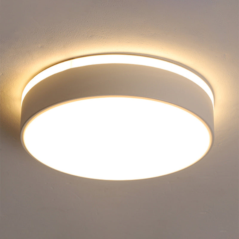 Lámpara empotrada LED de pasillo pequeño, accesorio montado en el techo de estilo nórdico de metal con difusor acrílico