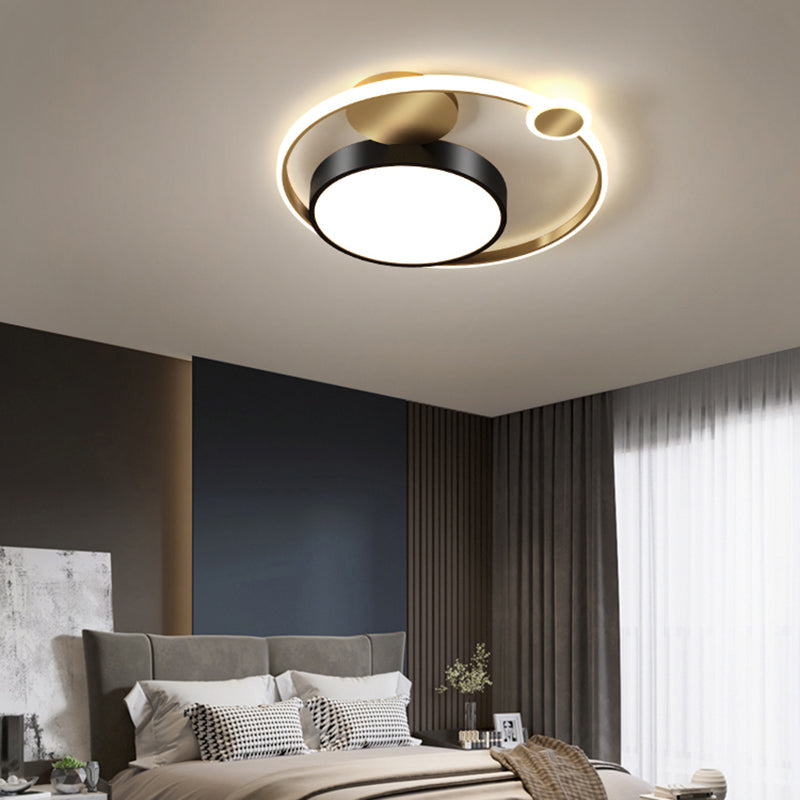 Schlaufenförmige Acryl-Unterputzleuchte Simplicity LED-Deckenleuchte mit Gold-Finish für Schlafzimmer