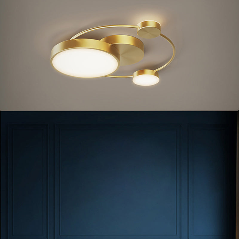 Acrylic Loop Shaped Flushmount Light Simplicity LED Gold Finish Ceiling Fixture for Bedroom