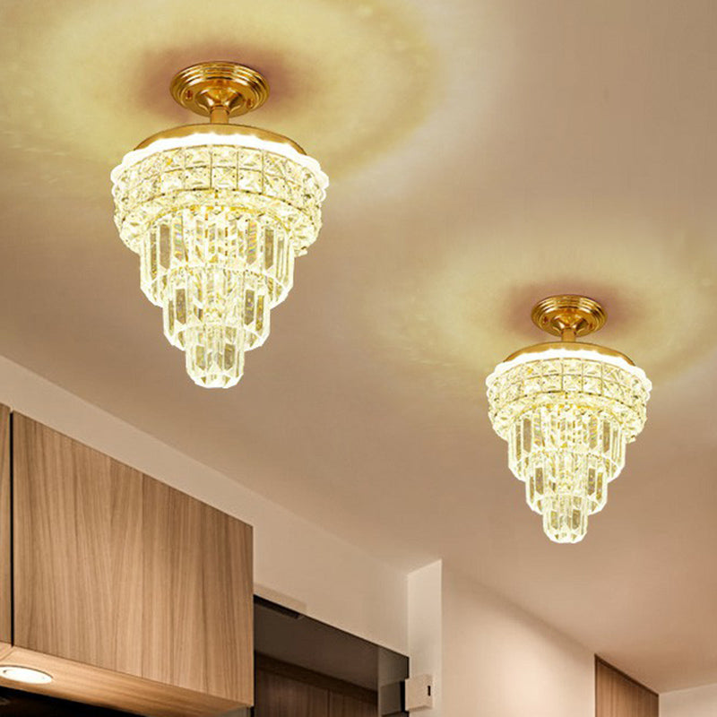 Verjüngter Foyer -Kronleuchterlampe klarer optischer Kristallminimalist -Anhänger Licht im Messing