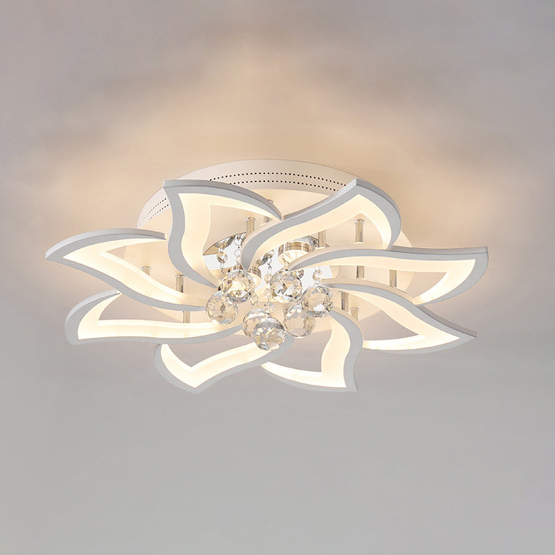 Blossom Metall Flushmount Licht Zeitgenössische weiße Flush Deckenleuchte mit Kristallkugel
