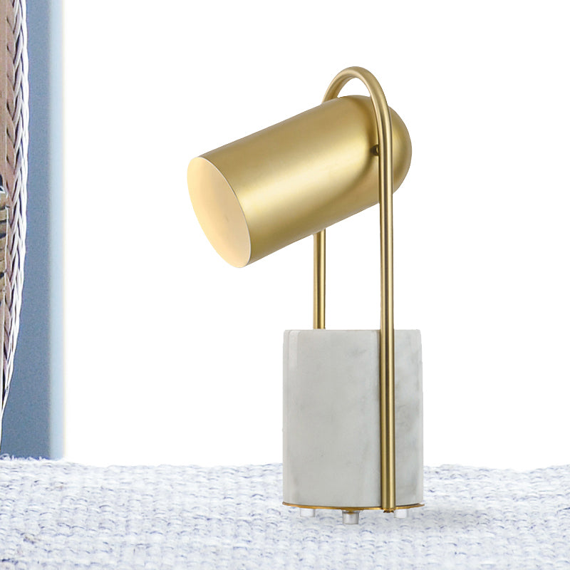 Lampe de table de nuance de cloche dorée style contemporain 1 ampoule de table métallique légère avec base en marbre
