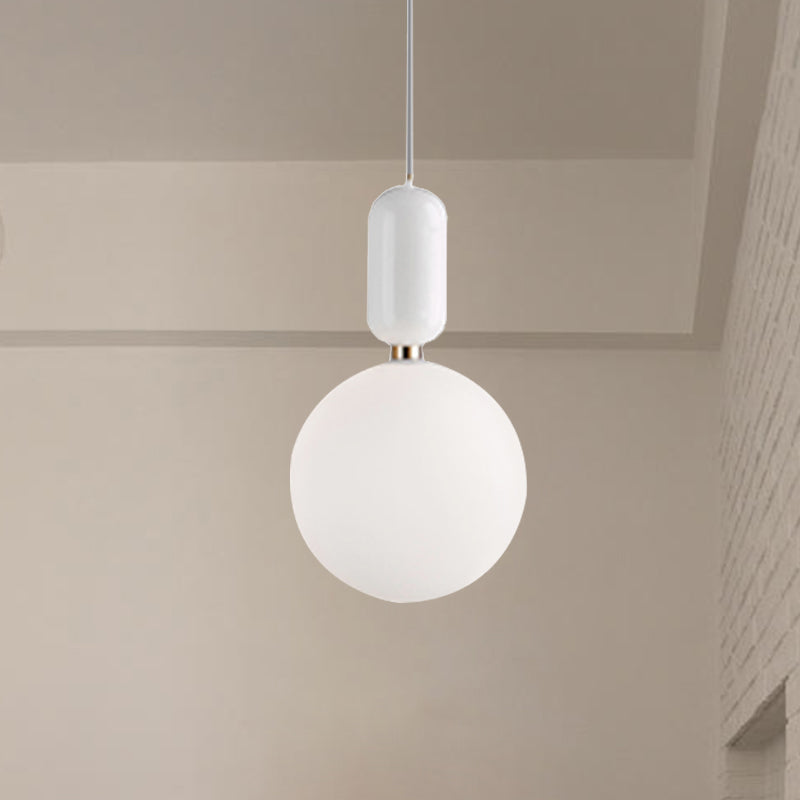 Iluminación de colgante de bolas negros/dorados/blanco modernista 1 luz de 6 "/8"/12 "de ancho LED de techo de vidrio lecho