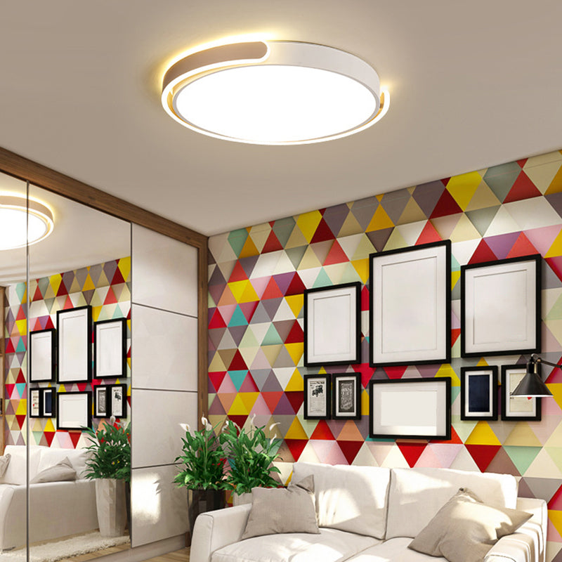 Plafonnier LED rond modernisme éclairage encastré en métal pour chambre à coucher avec diffuseur acrylique