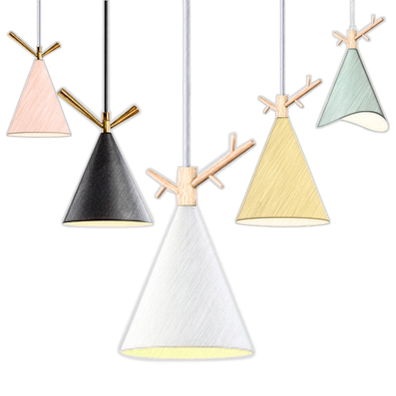 Nordic Conical Drop Pendant Metallic 1-Bulb Dining Room Ceiling Hang Light with Antler Deco