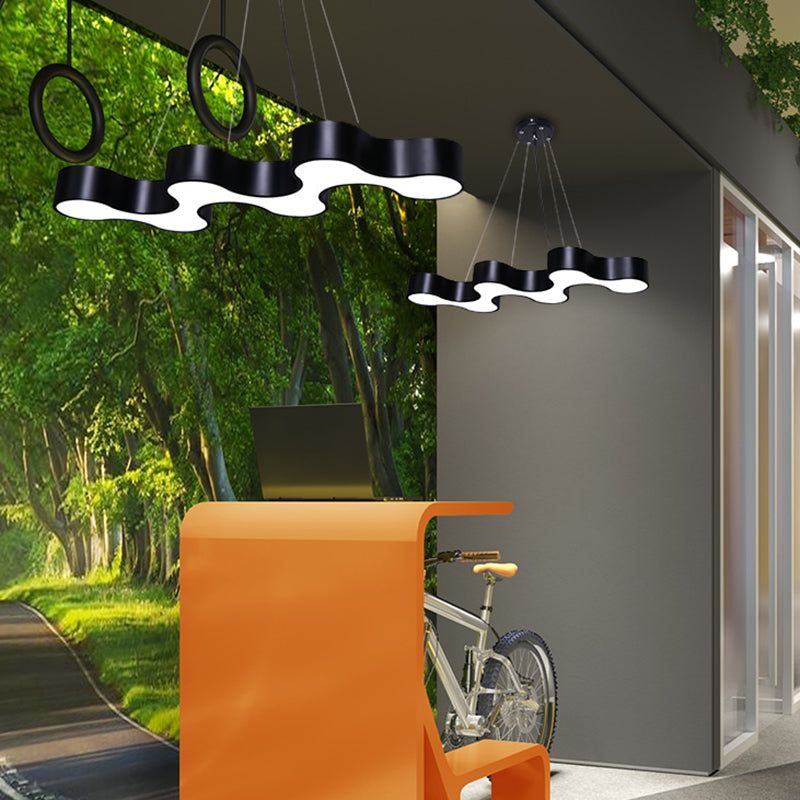 Moderno a forma di forma irregolare a sospensione Light Acrilic Office Acrilic LED Apparecchio di illuminazione sospesa