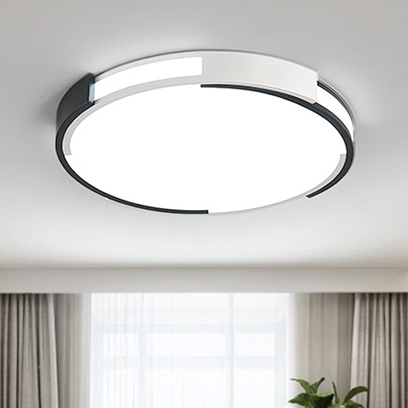 18"/23.5" Wide Drum Flush Mount Lamp Modernist Metal Led Black and White Flush Mount Ceiling Light Fixture with Recessed Diffuser in White/Warm Light