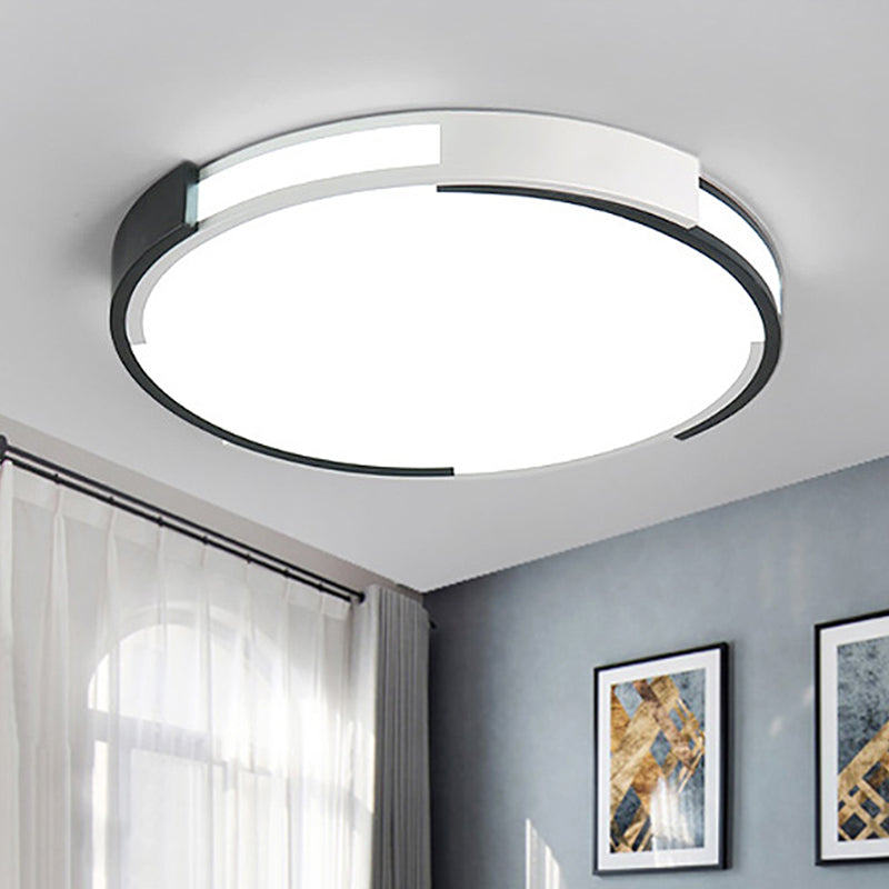 18"/23.5" Wide Drum Flush Mount Lamp Modernist Metal Led Black and White Flush Mount Ceiling Light Fixture with Recessed Diffuser in White/Warm Light