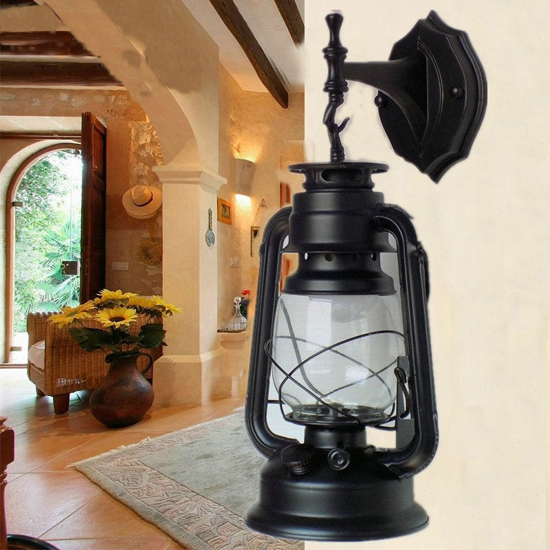 Single-Bulb Oil Lantern Sconce Antique Style Clear Glass Wall Mount Light Fixture for Aisle