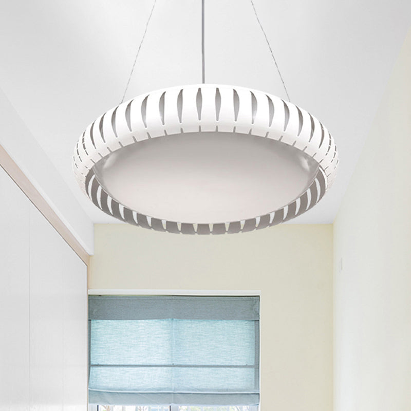 Lámpara moderna de metal de metal de techo redondo LED/negro/blanco en luz cálida/blanca/natural, 18 "/22" de ancho