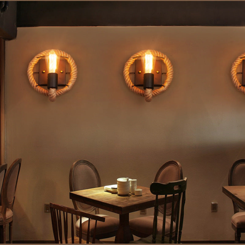 Loop Shaped Rope Wall Sconce Rustic 1-Head Corridor Wall Light with Bare Bulb Design in Wood