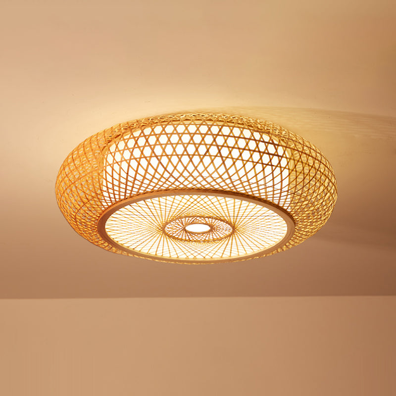 Criss-Cross geweven bamboe plafondlamp Aziatische 1-bulb houten vlakke montage verlichtingsarmatuur voor slaapkamer