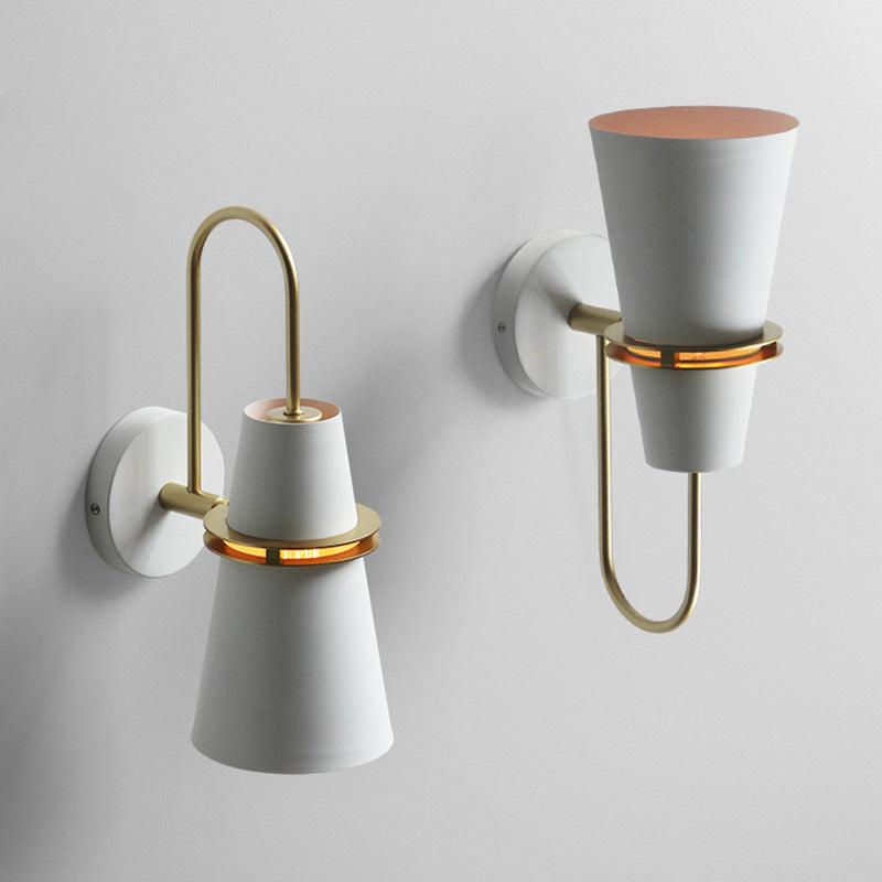 Nordic Horn Shaped Wall Mount Lighting Metal 1 Head Bedroom Reading Lamp with Slit