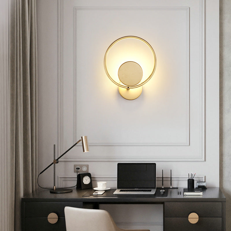 Round Metal LED Sconce Lighting Simple Style Golden Wall Mounted Lamp for Bedroom