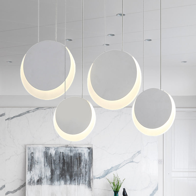 Pendre multifonyme en forme de lune Métal nordique 3/4/5 Lights Blanc Cluster Pendant Light in chaud / blanc Light