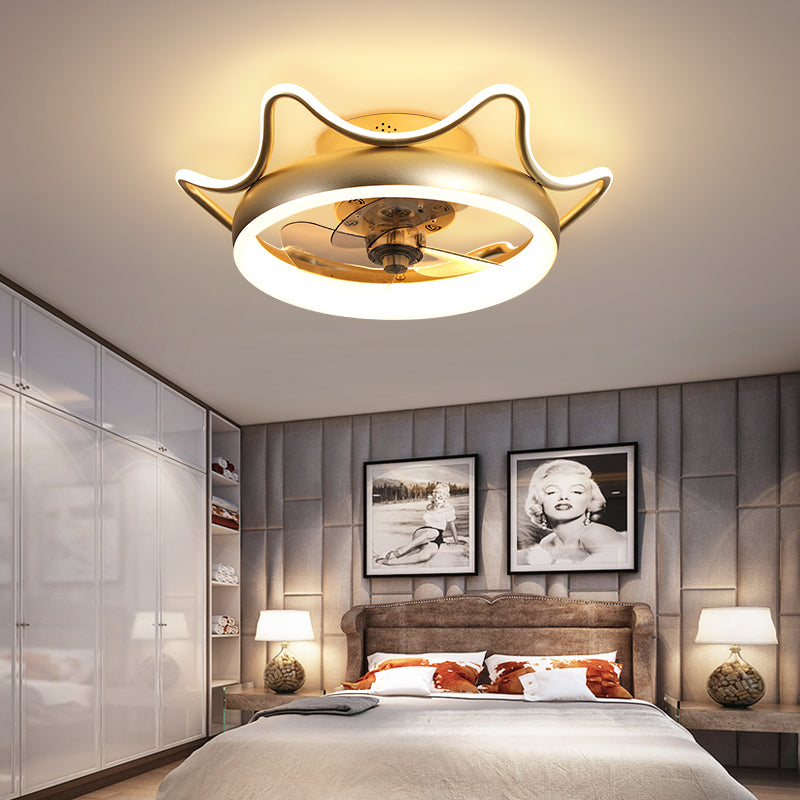 3 Blades Circle Metal Deckenventilator Leuchte minimalistische Gold -LED -Halbblüte -Leuchte mit Fernbedienung
