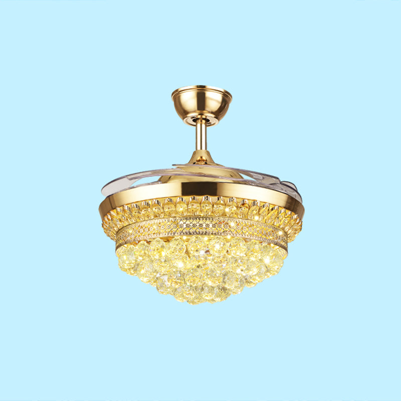 Abgestufte Kristallkugel Semi Flush Mount Light Contemporary Gold 4-Blade LED Hanging Lüfterleuchte