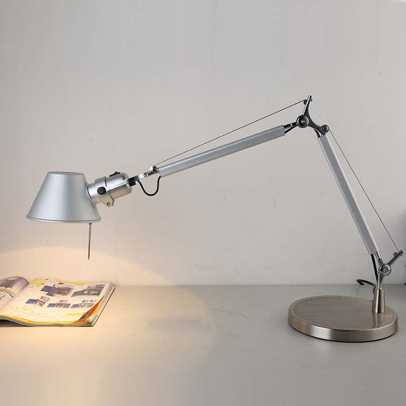 Industriële telescopische tafellamp 1-licht metalen leesboeklicht met taps toelopende tint in zilver