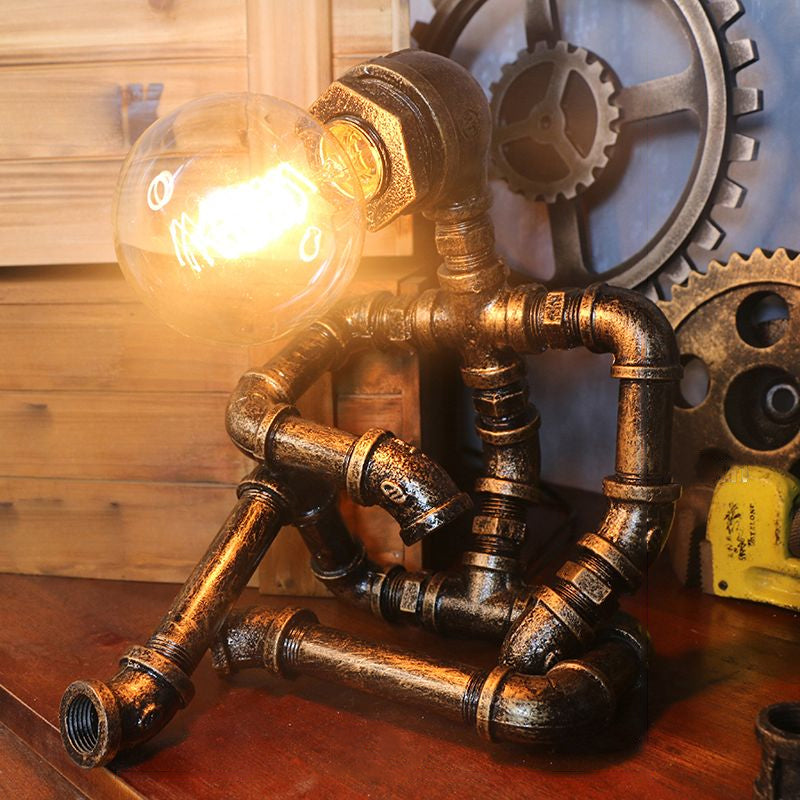 Mesa de bronce de metal con tubo de agua ligera creativa de estilo steampunk lámpara de noche de estilo steampunk